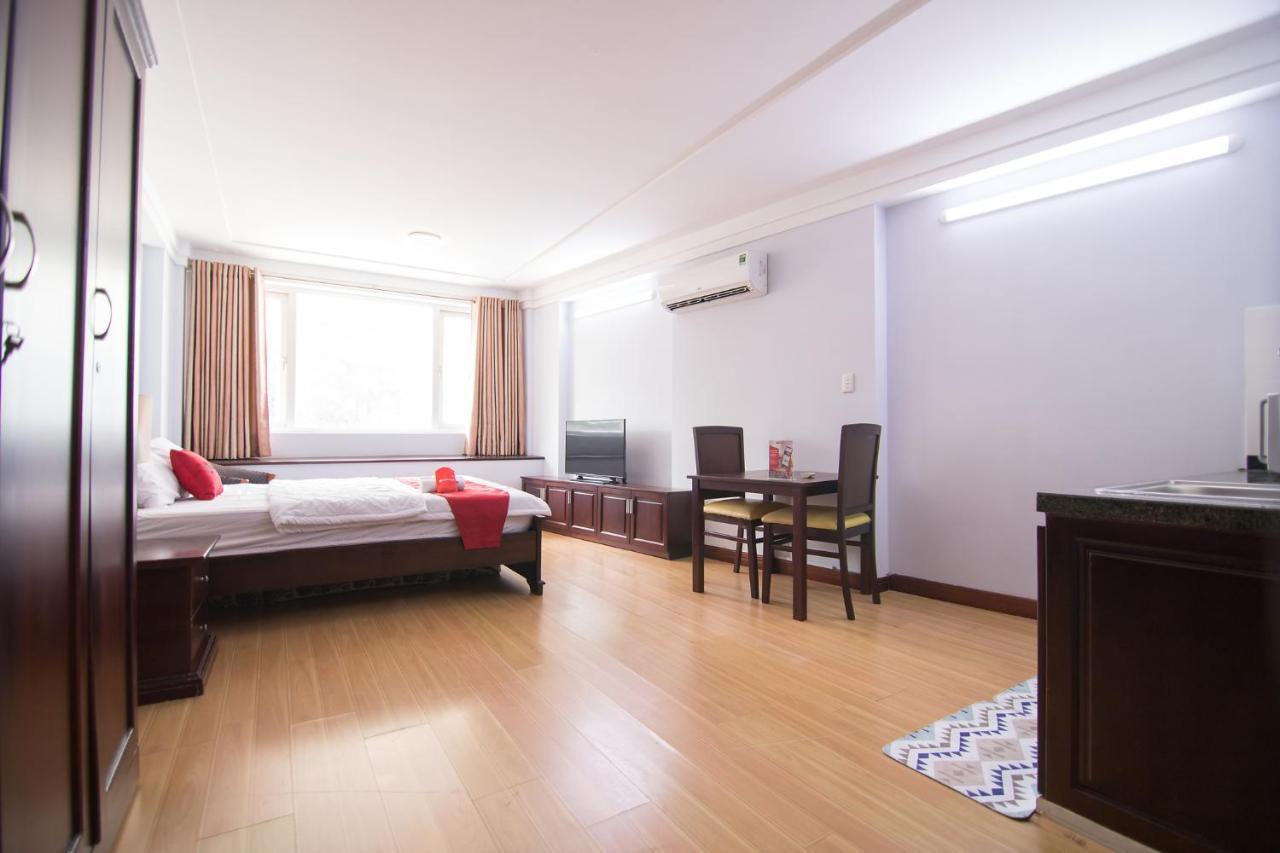 Reddoorz Near Hoa Lu Stadium Bandar Ho Chi Minh Luaran gambar