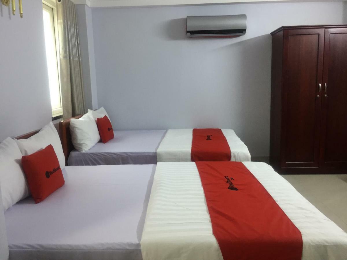 Reddoorz Near Hoa Lu Stadium Bandar Ho Chi Minh Luaran gambar